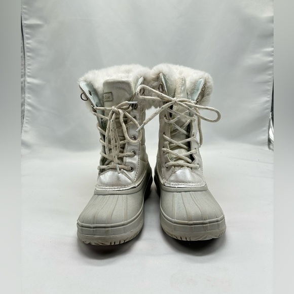 Eva & Zoe gray rain fuzzy boots size 13 - Picture 3 of 8